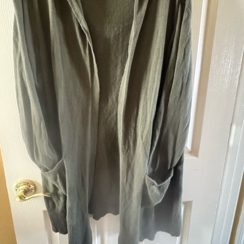 Evans Women’s Olive Green Knit Hoodie Cardigan